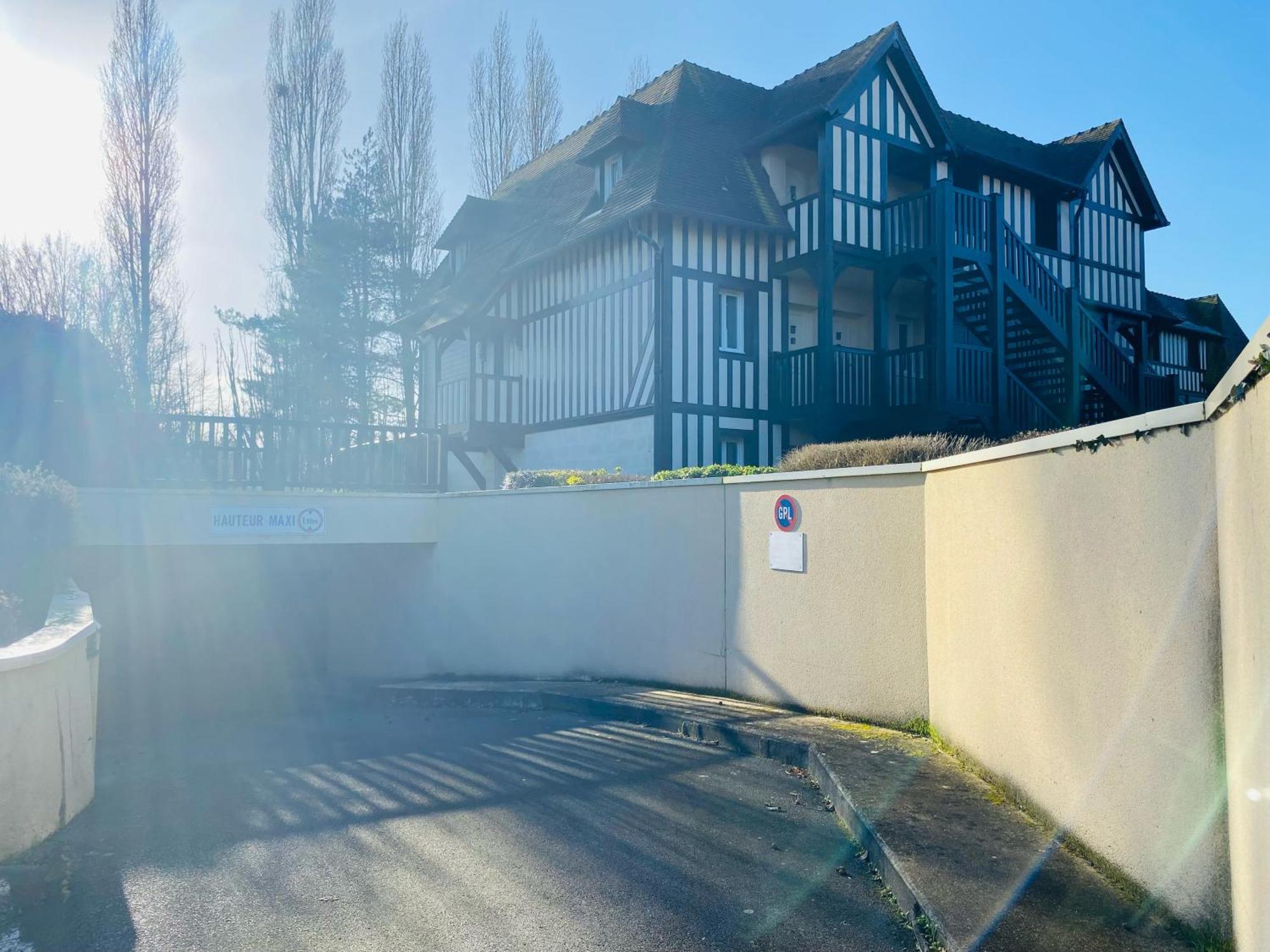 Le Birdie 2102- Bel Appartement Pour 4 Dans Residence Golf Avec Piscine دوفييل المظهر الخارجي الصورة