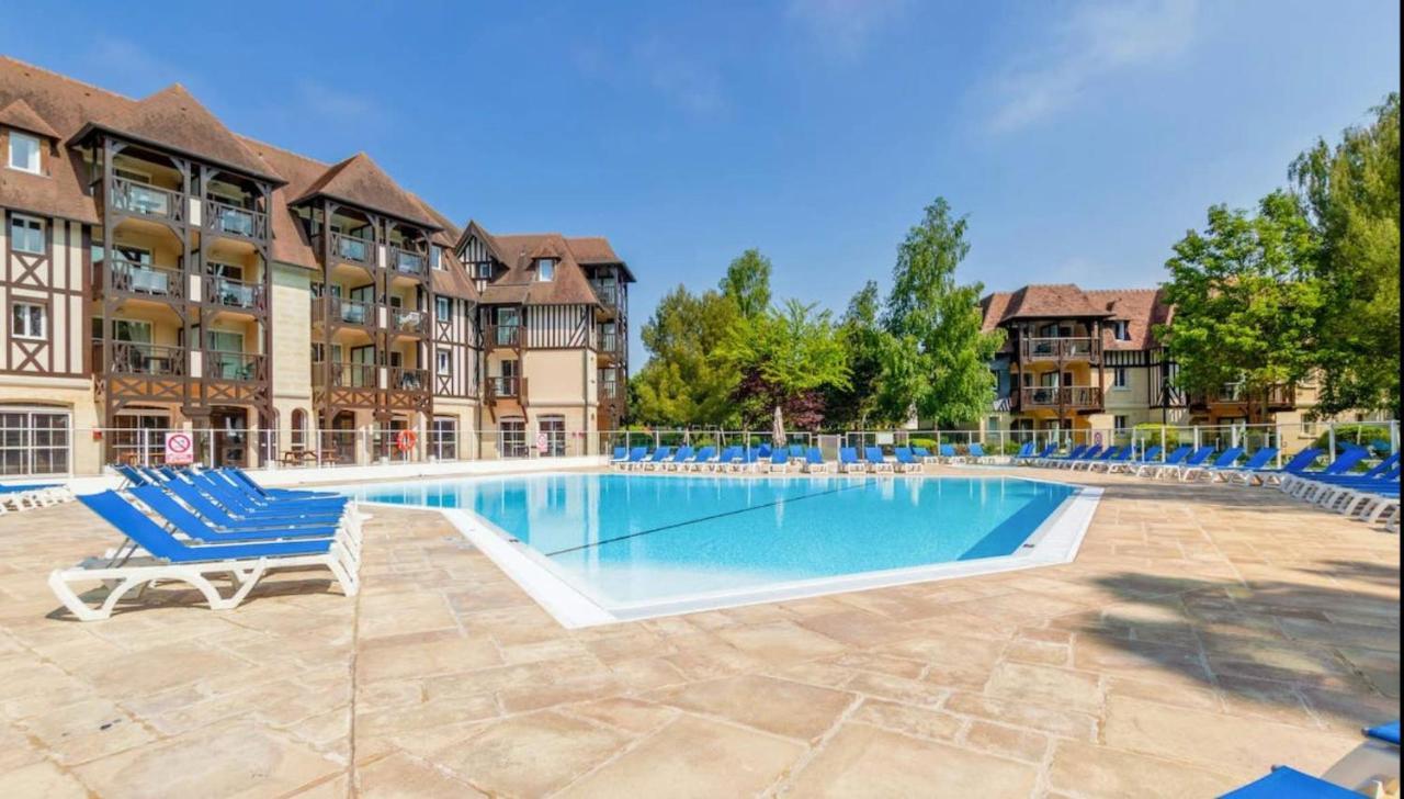Le Birdie 2102- Bel Appartement Pour 4 Dans Residence Golf Avec Piscine دوفييل المظهر الخارجي الصورة